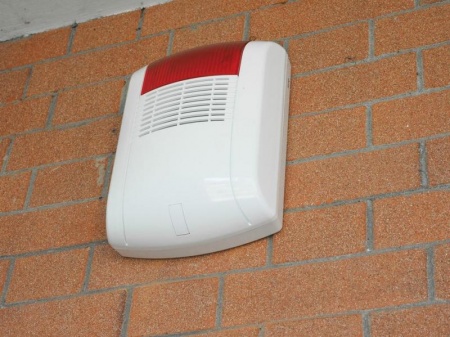 Quelle alarme installer &agrave; Tinqueux pour s&eacute;curiser votre propri&eacute;t&eacute; ?